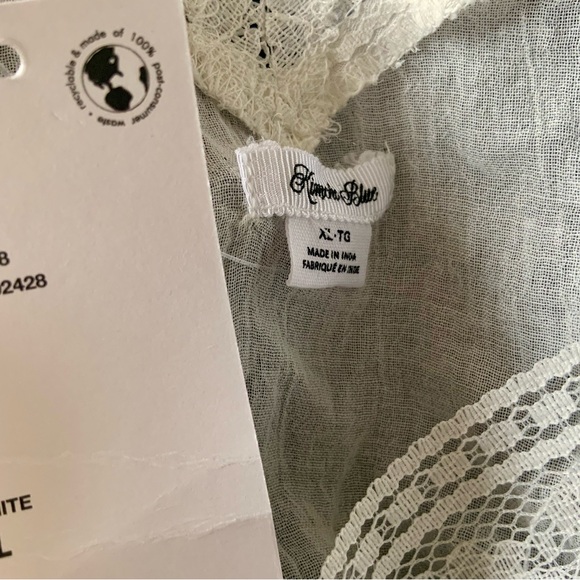 NWT KIMCHI BLUE AVA FLUTTER SLEEVE WHITE TOP XL (RUNS SMALL) - Picture 6 of 9